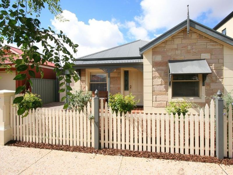127 Sanctuary Drive, Mawson Lakes SA 5095