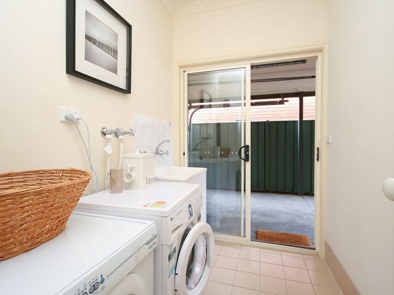 127 Sanctuary Drive, Mawson Lakes SA 5095