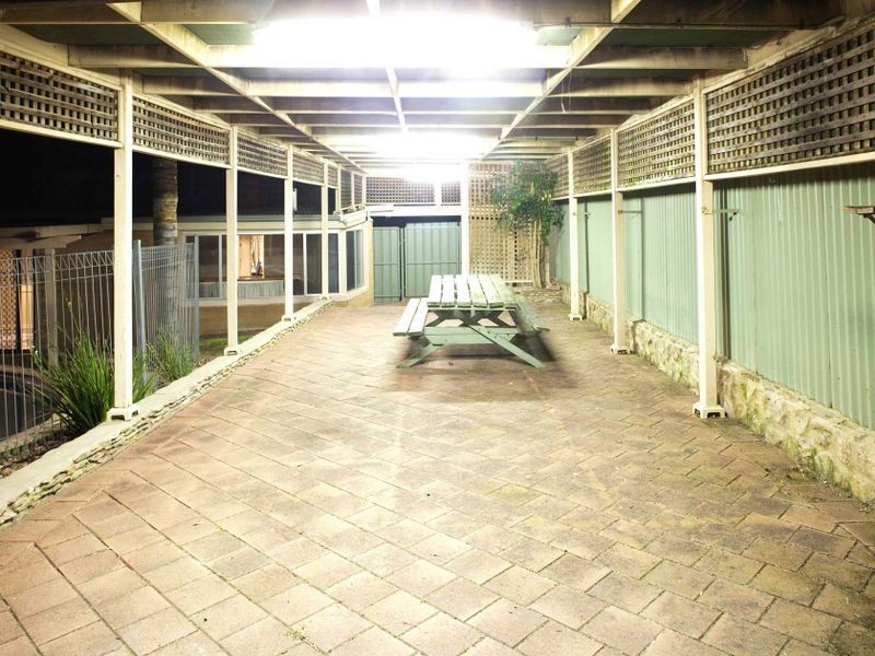 31 Geoffrey Avenue, Valley View SA 5093