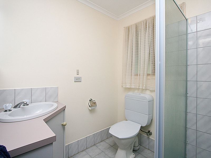 12 Colchester Court, Salisbury Heights SA 5109