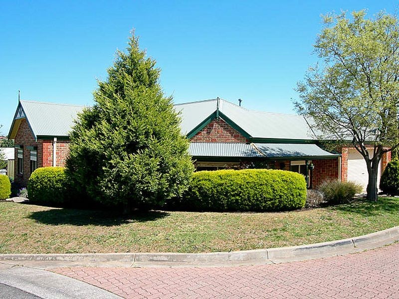 17 Debenham Court, Greenwith SA 5125