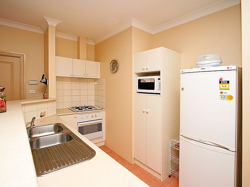 17 Debenham Court, Greenwith SA 5125