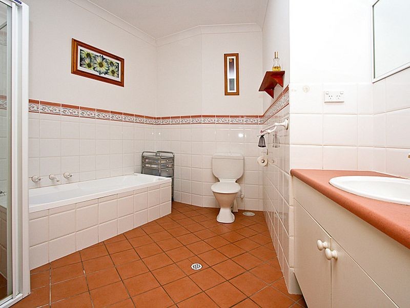 17 Debenham Court, Greenwith SA 5125