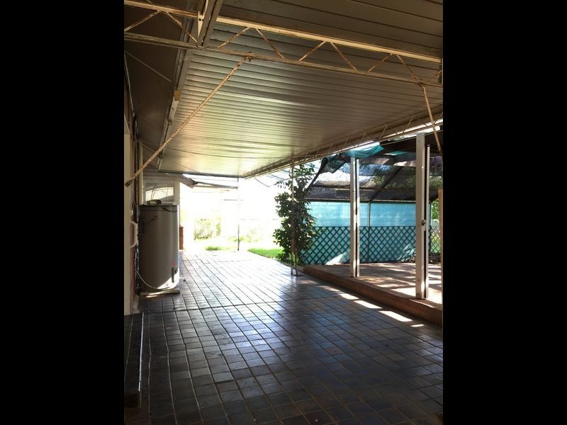 23 Dockett Road, Elizabeth Downs SA 5113