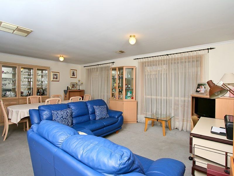 26 Amisfield Crescent, Greenwith SA 5125