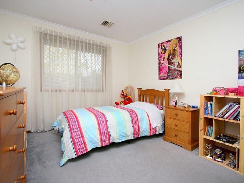 26 Amisfield Crescent, Greenwith SA 5125