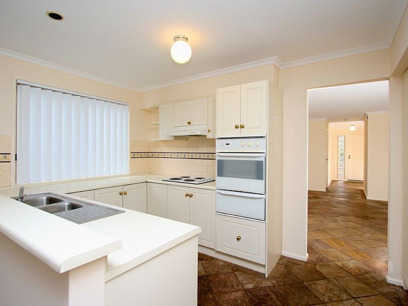 18 Lachlan Street, Greenwith SA 5125