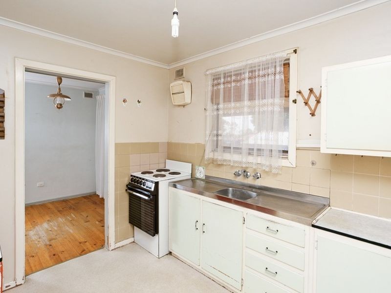 2 Birkin Avenue, Ingle Farm SA 5098