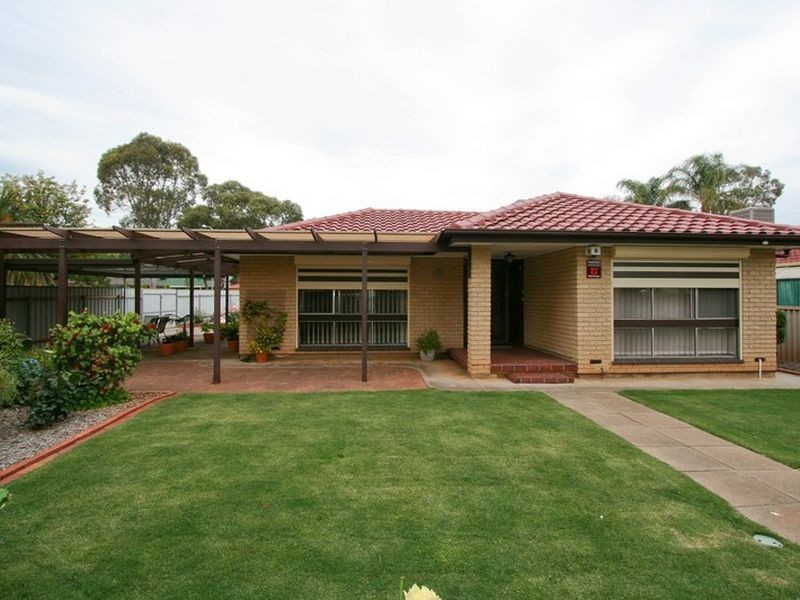 27 Target Hill Road, Salisbury Heights SA 5109