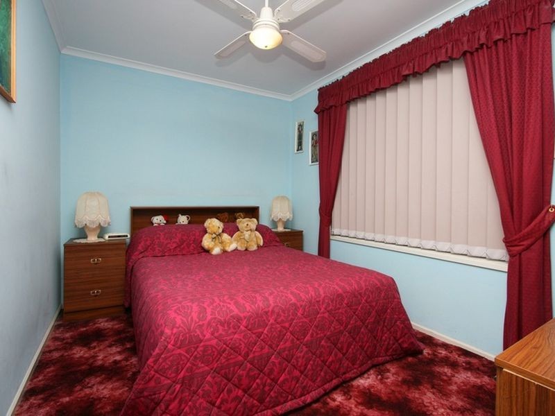 27 Target Hill Road, Salisbury Heights SA 5109