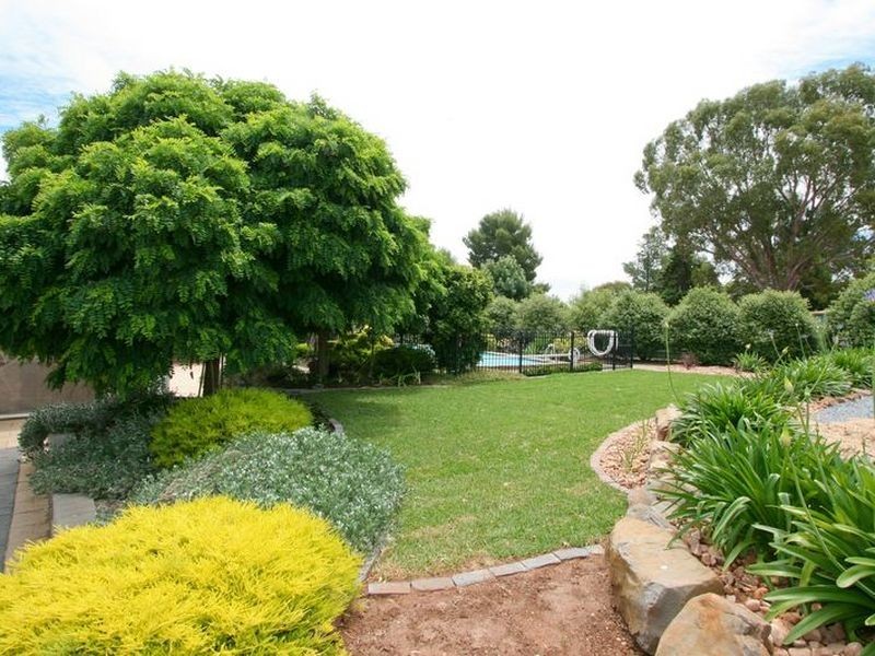 4 Wolomina Court, Salisbury Heights SA 5109