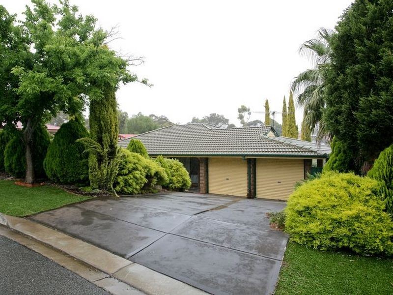 32 Hudson Lowe Drive, Greenwith SA 5125
