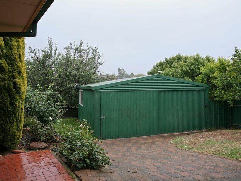 32 Hudson Lowe Drive, Greenwith SA 5125