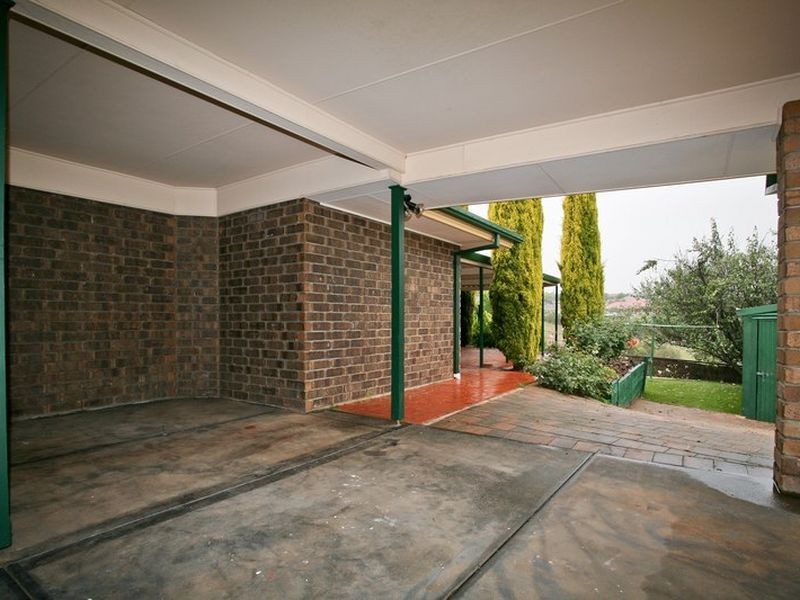 32 Hudson Lowe Drive, Greenwith SA 5125