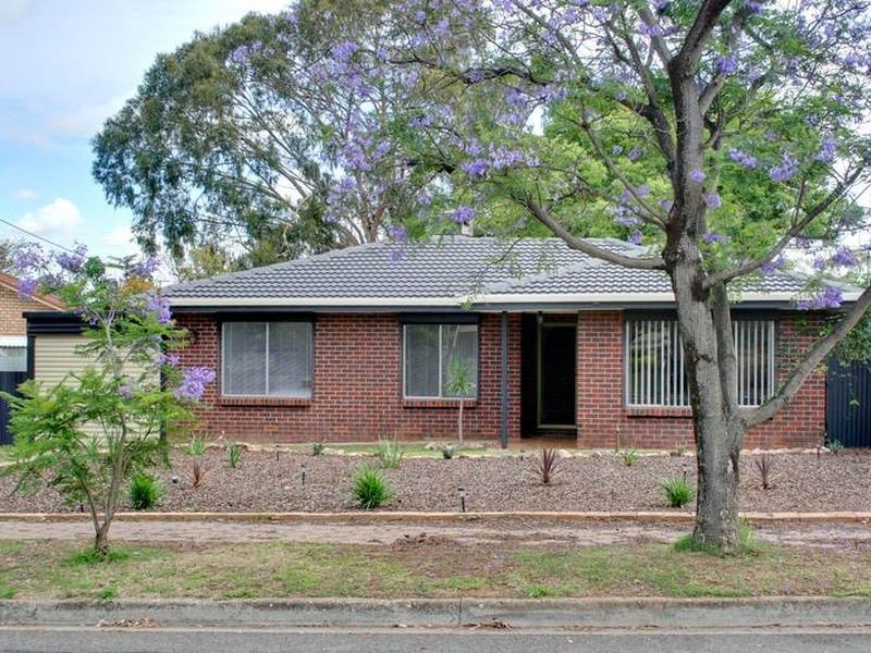 5 Tobruk Drive, Salisbury Heights SA 5109