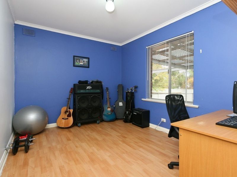 5 Tobruk Drive, Salisbury Heights SA 5109