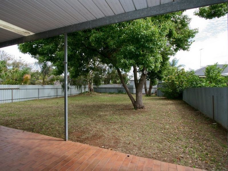 5 Tobruk Drive, Salisbury Heights SA 5109