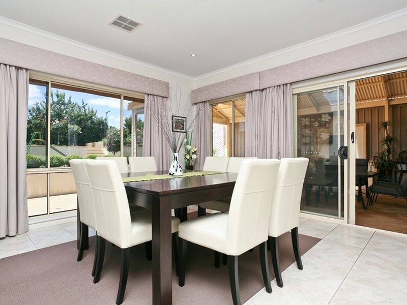 1 Seahaven Court, Gulfview Heights SA 5096