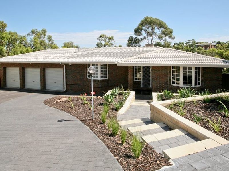 34 Coomurra Drive, Salisbury Heights SA 5109