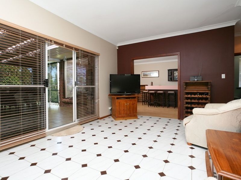 34 Coomurra Drive, Salisbury Heights SA 5109