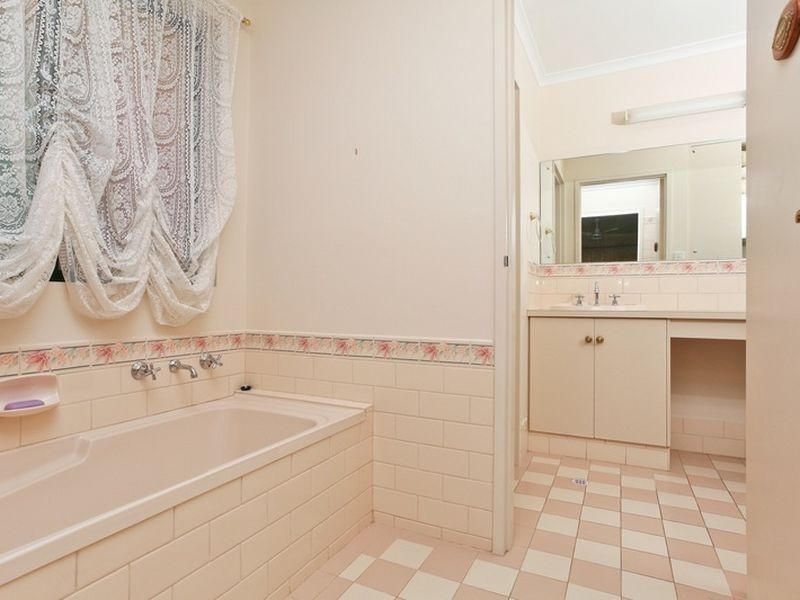 11 Shammall Court, Greenwith SA 5125