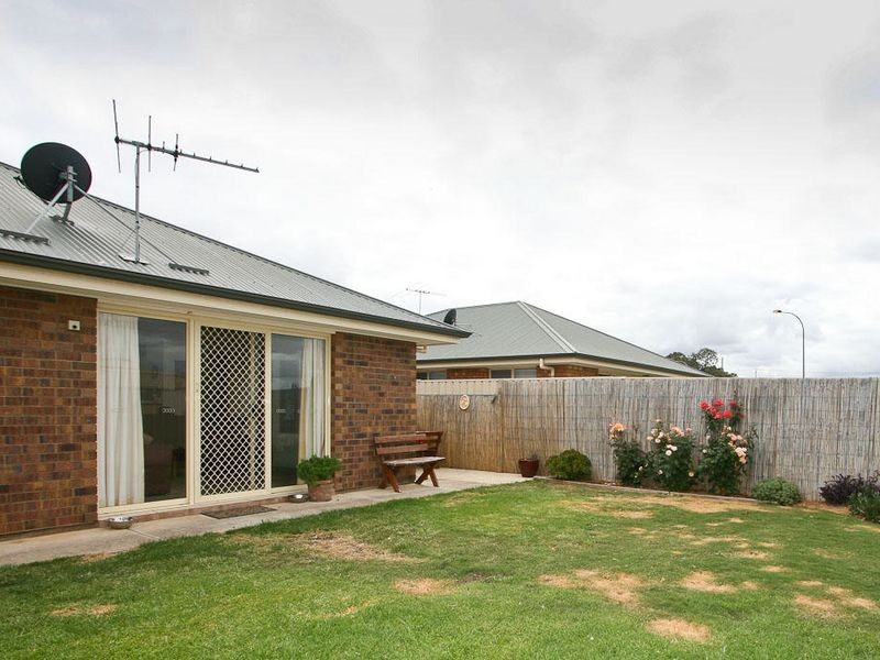 2/5-11 Burton Road, Salisbury SA 5108