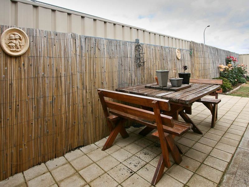 2/5-11 Burton Road, Salisbury SA 5108