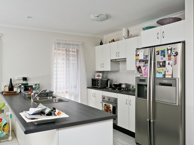 24 Athalie Avenue, Parafield Gardens SA 5107