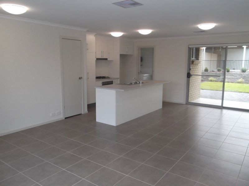 19 Oakridge Circuit, Golden Grove SA 5125