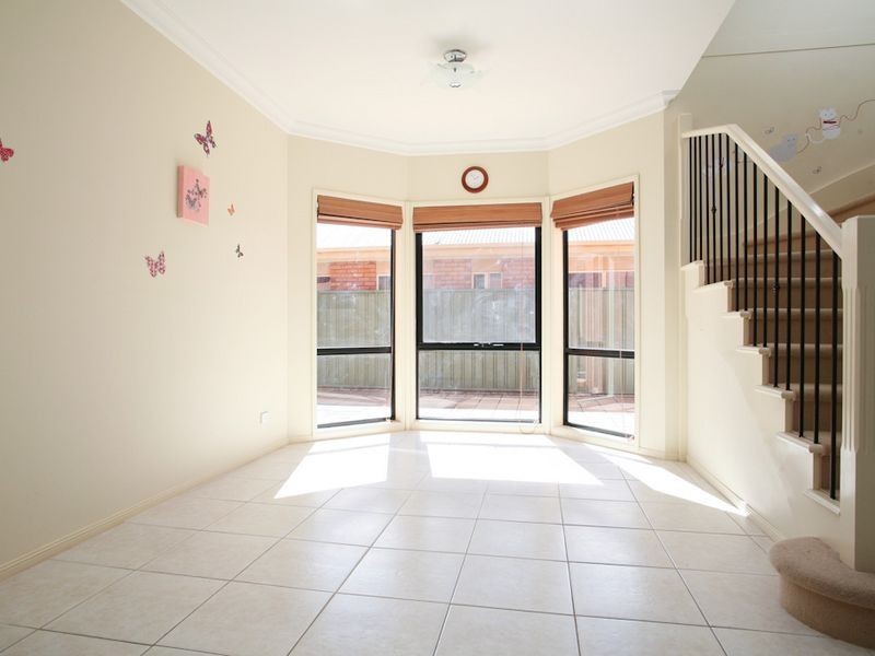 28 Grasswren Way, Mawson Lakes SA 5095