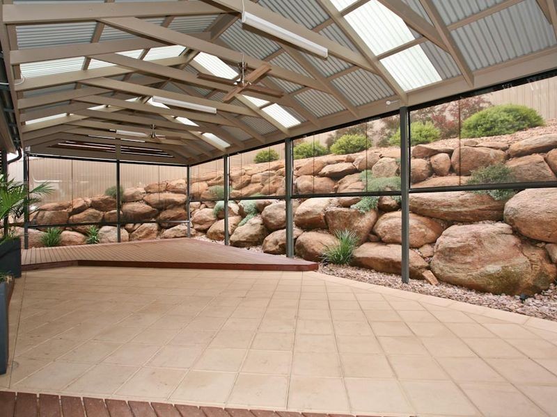 15 Balcarres Terrace, Greenwith SA 5125