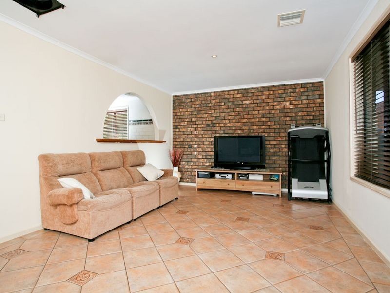 9 Dalinga Court, Salisbury Heights SA 5109