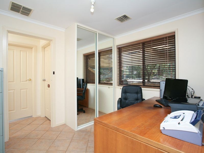 9 Dalinga Court, Salisbury Heights SA 5109