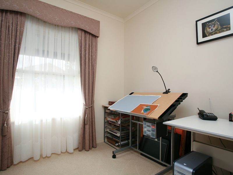 42 Coley Place, Greenwith SA 5125