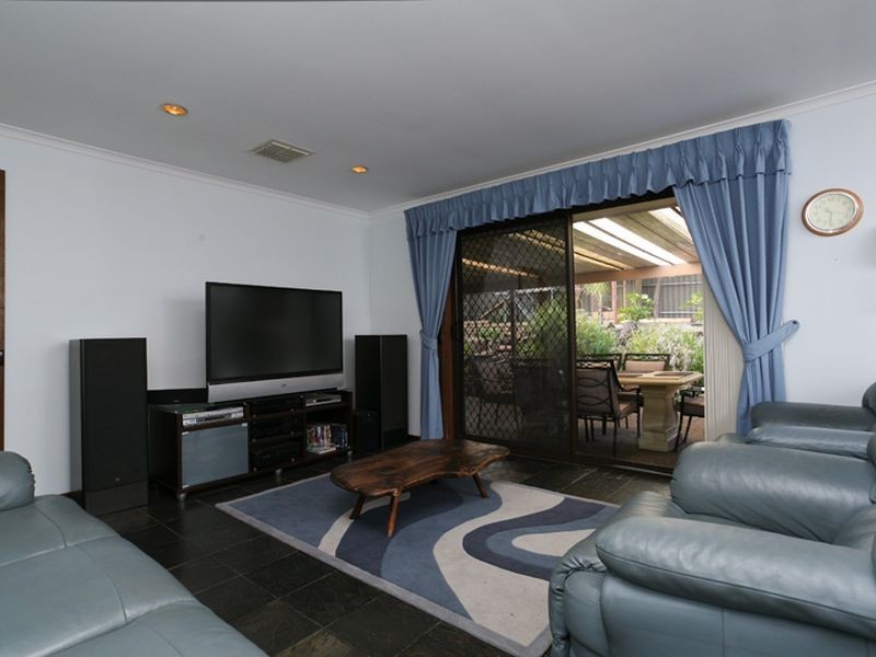 8 Cadiz Court, Gulfview Heights SA 5096