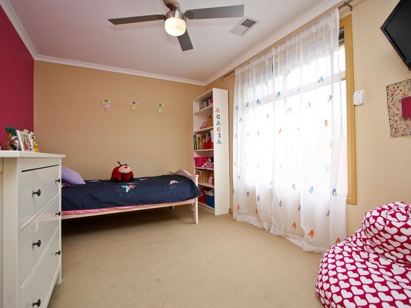 42 Bushmills Street, Greenwith SA 5125