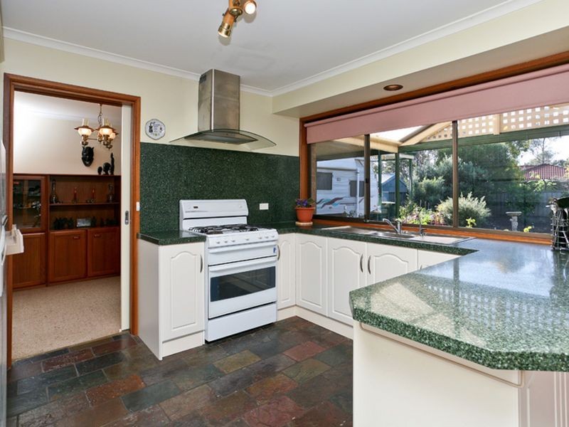 78 Canterbury Drive, Salisbury Heights SA 5109