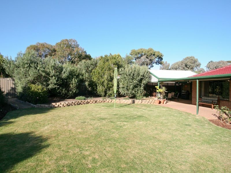 78 Canterbury Drive, Salisbury Heights SA 5109