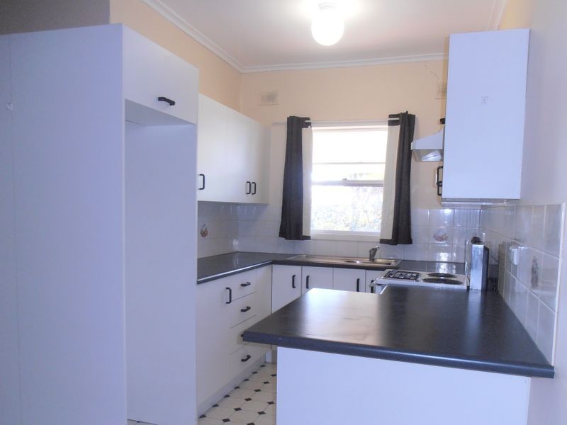 17 Stakes Crescent, Elizabeth Downs SA 5113