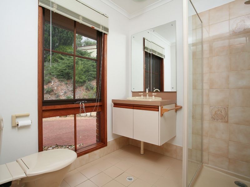 10 Marilyn Court, Salisbury Heights SA 5109