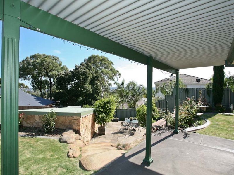 4 Kintyre Road, Woodforde SA 5072