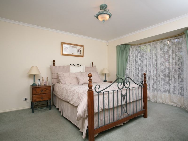 4 Kintyre Road, Woodforde SA 5072