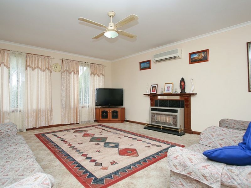 12 Temby Court, Greenwith SA 5125