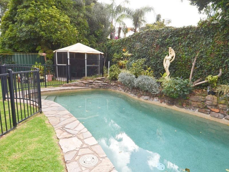 35 Freeman Avenue, Tranmere SA 5073