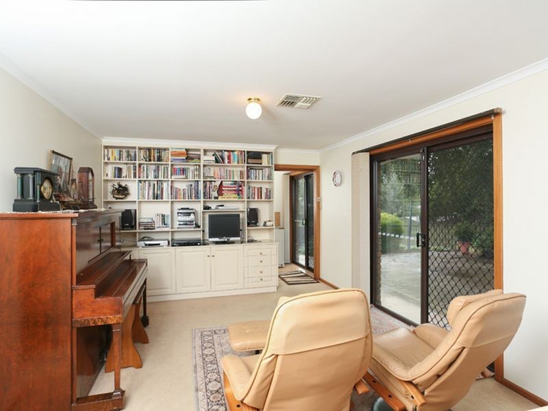 18 John Renwick Place, Modbury Heights SA 5092