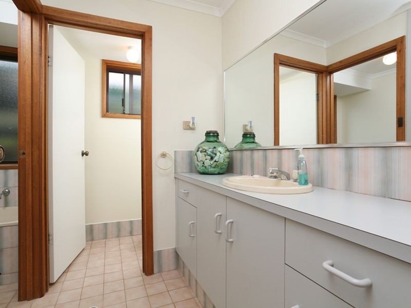 18 John Renwick Place, Modbury Heights SA 5092