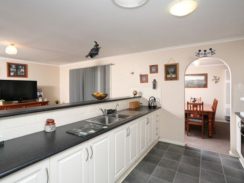 19 Priory Road, Gulfview Heights SA 5096