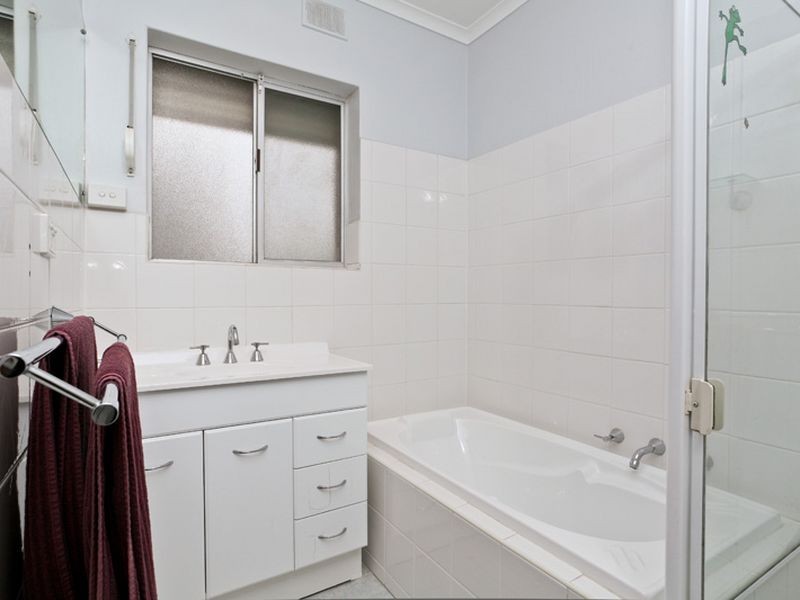 10 Klopper Street, Redwood Park SA 5097