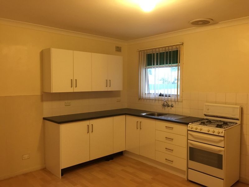 5 Moulds Crescent, Smithfield SA 5114