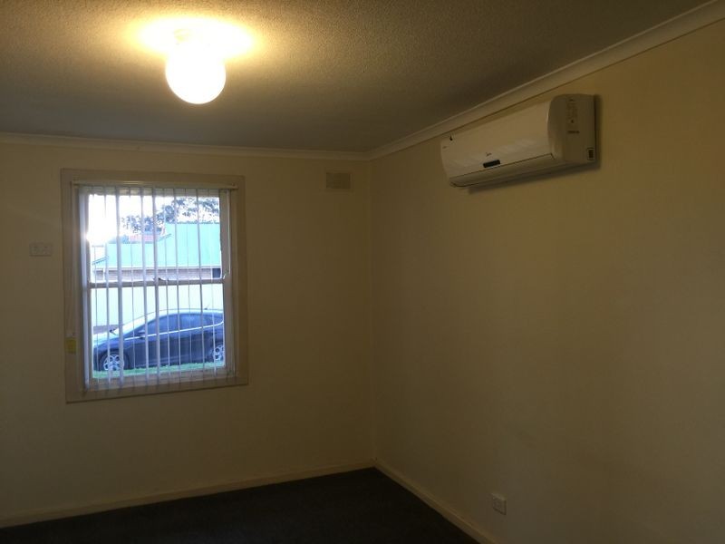 5 Moulds Crescent, Smithfield SA 5114
